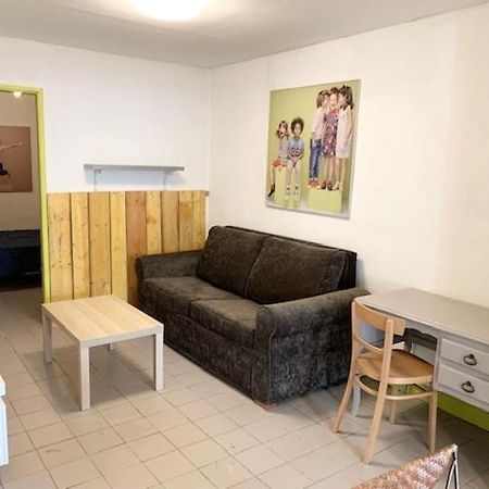 Le Depot Studio Du Petit Port Champvert Exterior foto
